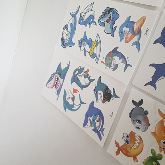 Tatoos 10 Pages of Sharks Temporary Tattos - Picture 6 of 8